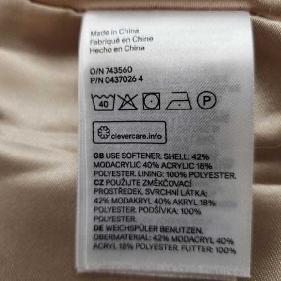 ☆ Pink Faux Fur Jacket Size Small - Picture 7 of 7